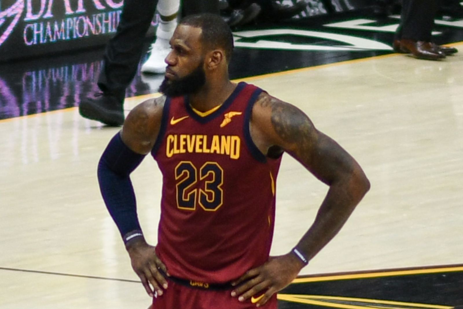 LeBron James on court with Cleveland in 2018